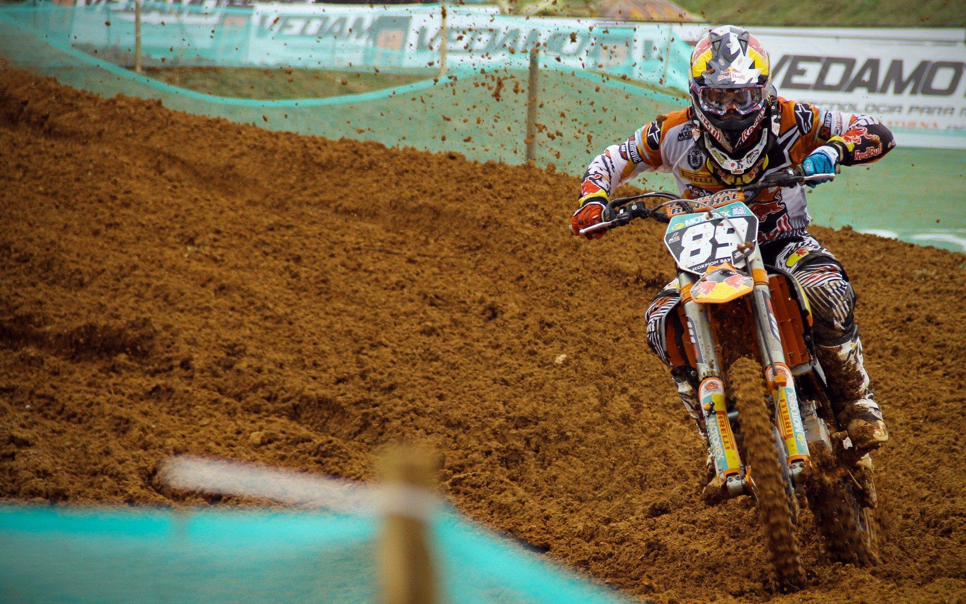 勒沃库森启动希克续约谈判，贝西克塔斯转向塔雷米作为备选方案